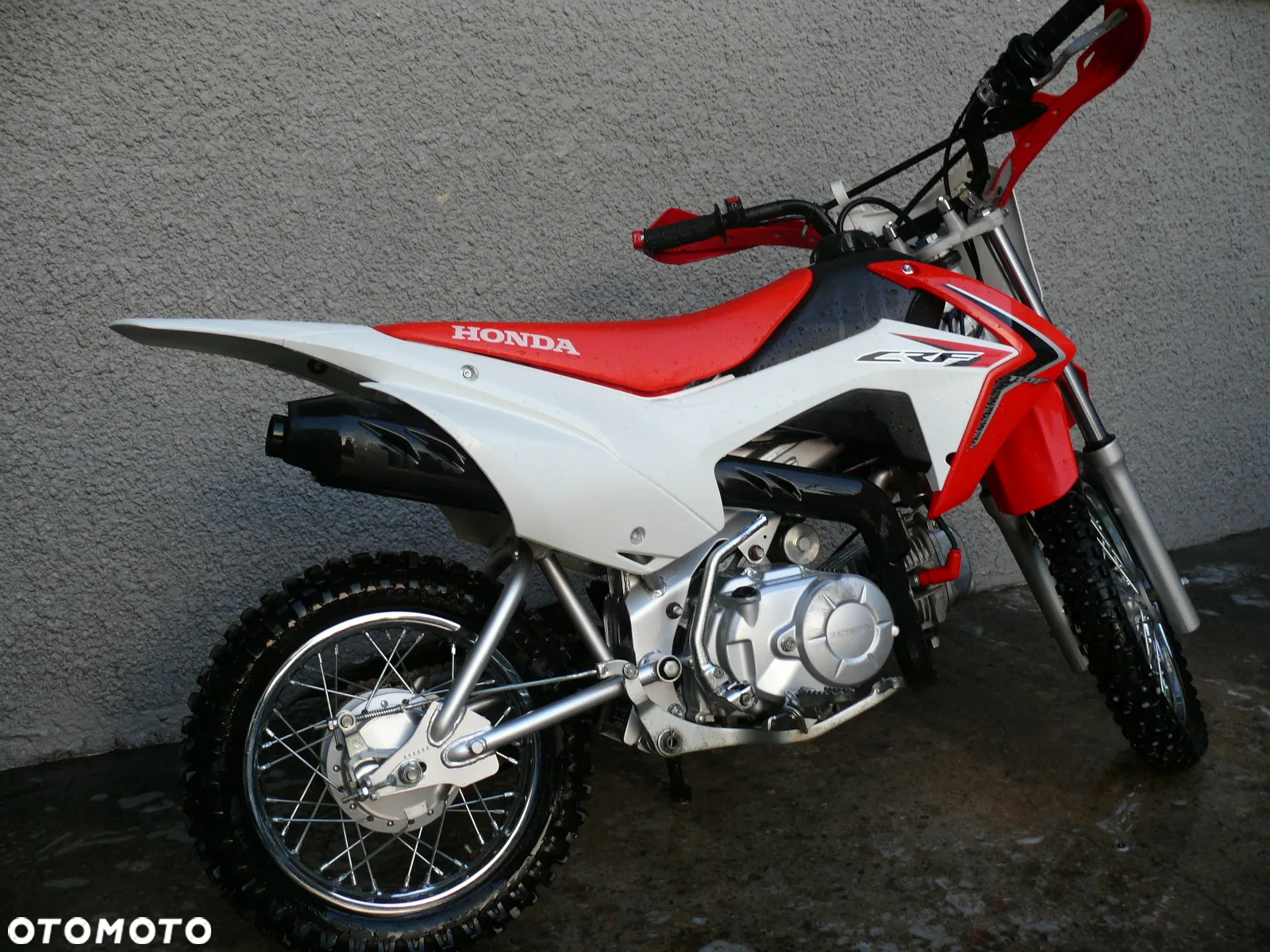 Honda CRF - 4