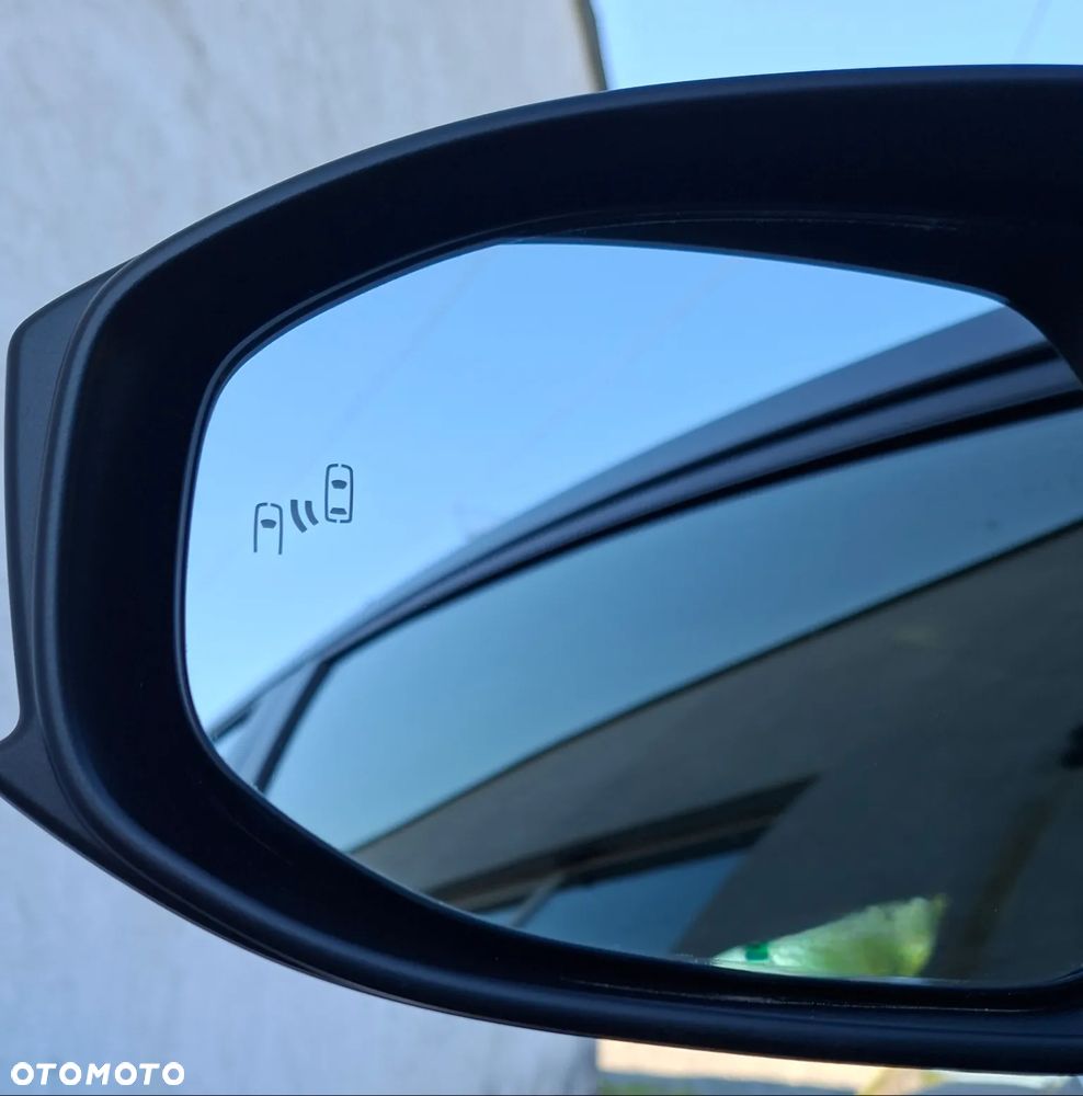 Toyota Prius - 17