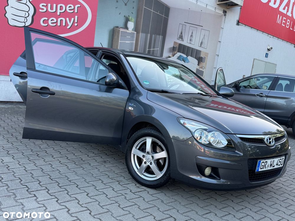 Hyundai i30 - 16