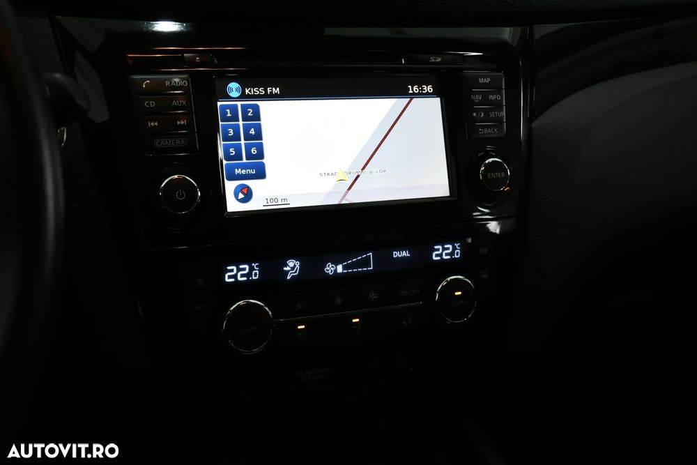 Nissan Qashqai 1.5 DCI TEKNA - 17