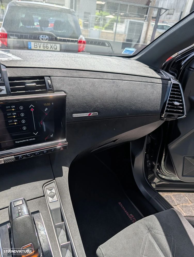 DS DS7 Crossback PureTech 130 Aut. Performance Line + - 19