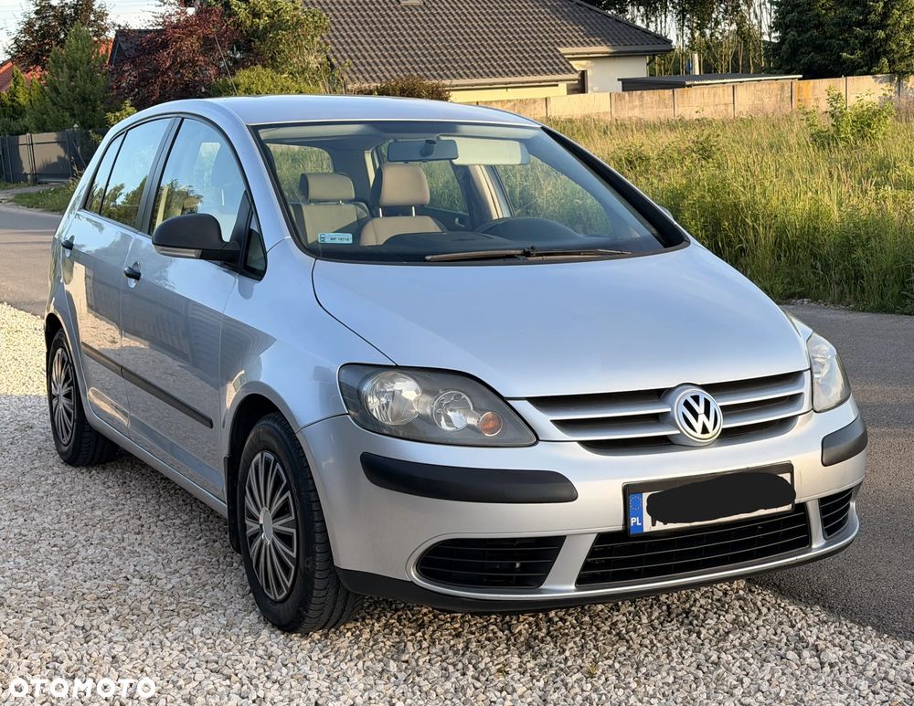 Volkswagen Golf Plus 1.9 TDI Comfortline - 16