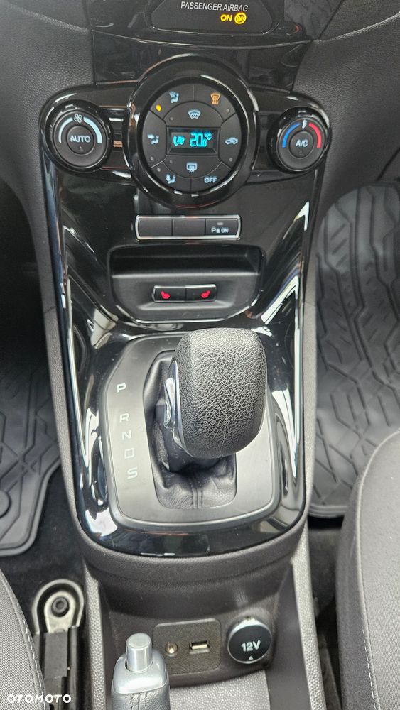 Ford Fiesta 1.0 EcoBoost Powershift Trend - 12