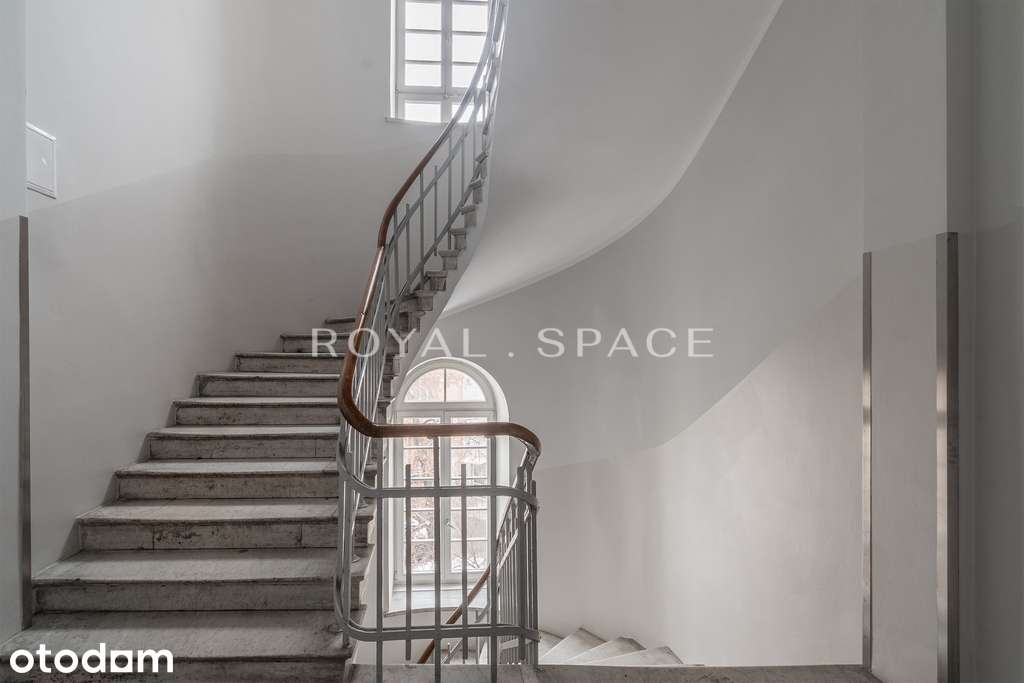 Elegancki Loft w Zabytkowej Kamienicy
