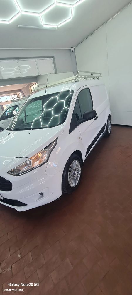 Ford Transit Connect - 9