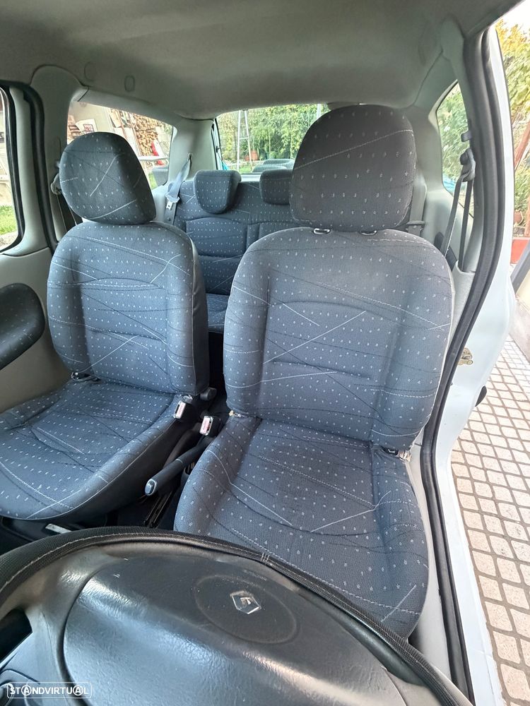 Renault Clio 1.5 dCi Expression - 3