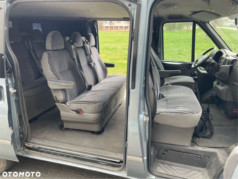 Ford Transit - 6