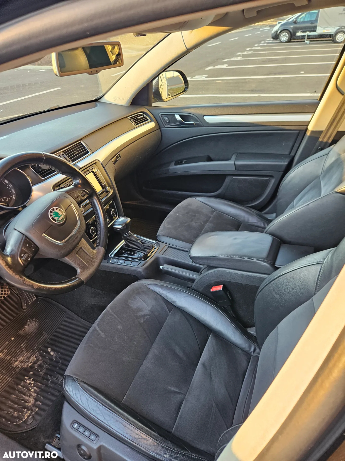 Skoda Superb Combi 2.0 TDI DSG Comfort - 10
