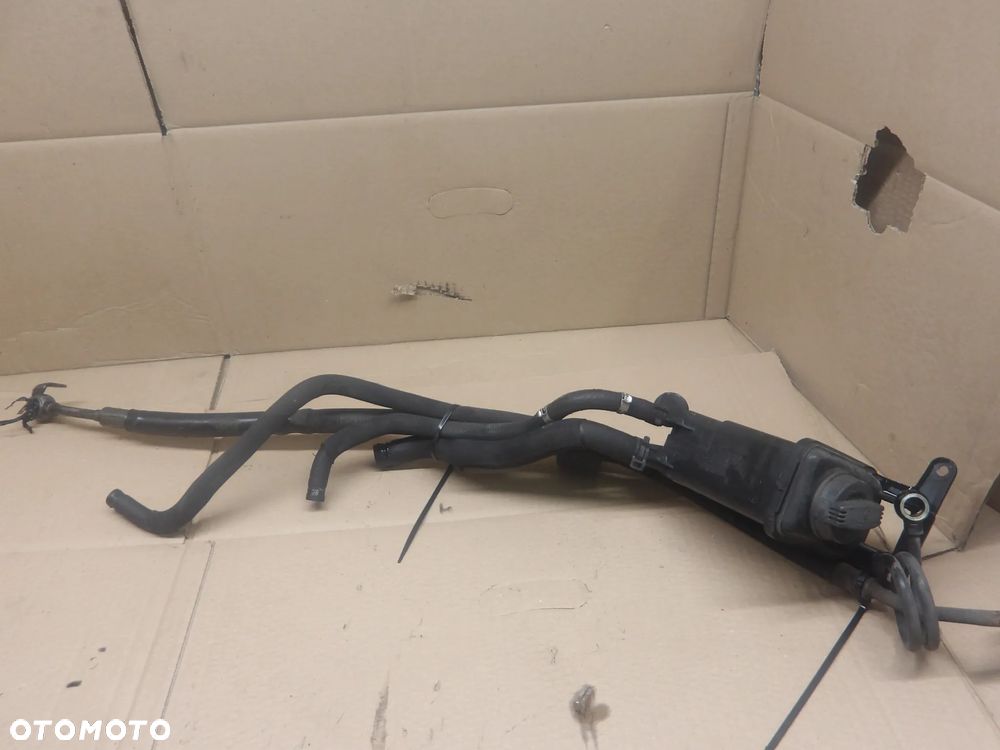 SEAT EXEO KOMBI 08-13 2.0TDI PRZEWODY UKŁADU WSPOMAGANIA ZBIORNICZEK PŁYNU 8E0422373B - 1