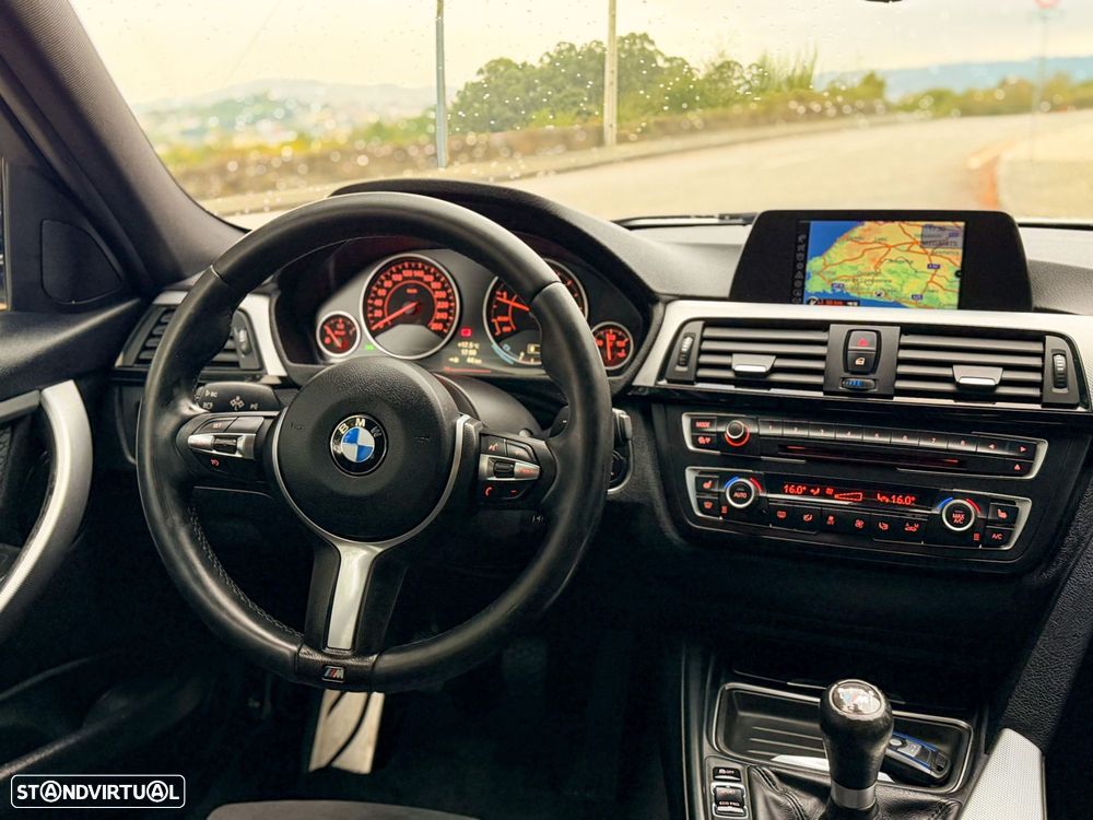 BMW 320 d Pack M - 6