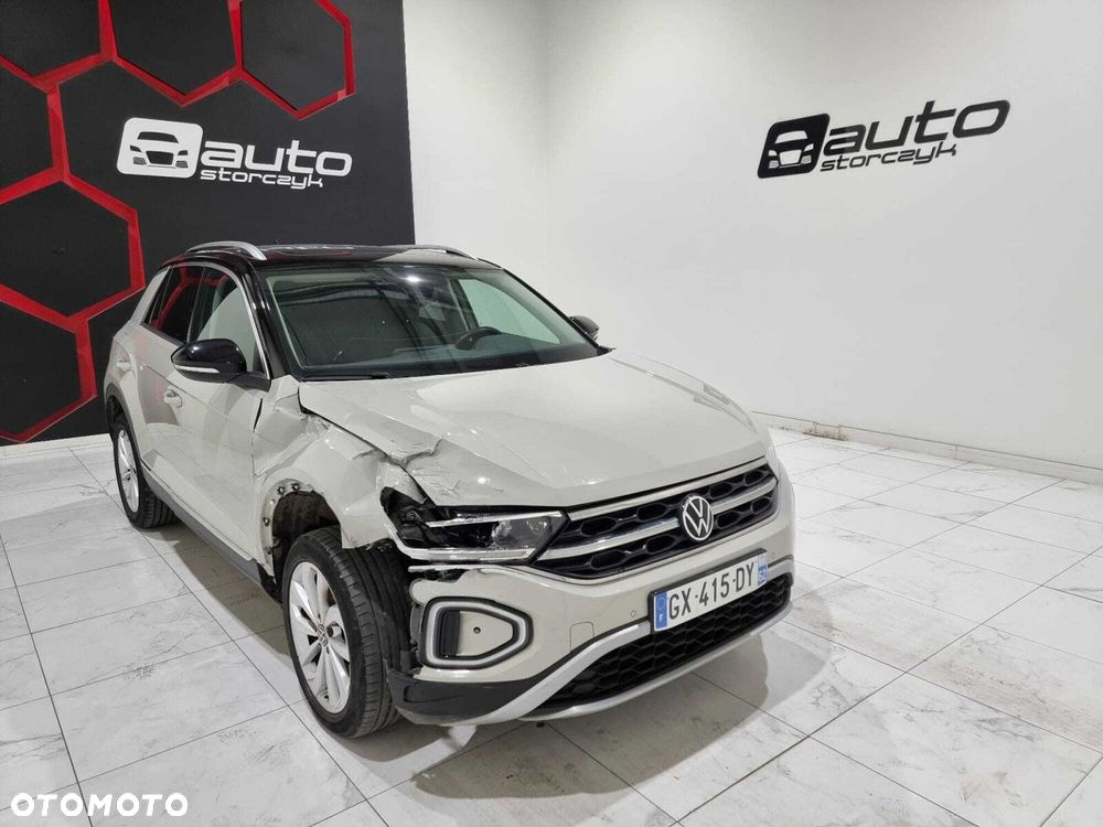 Volkswagen T-Roc - 12