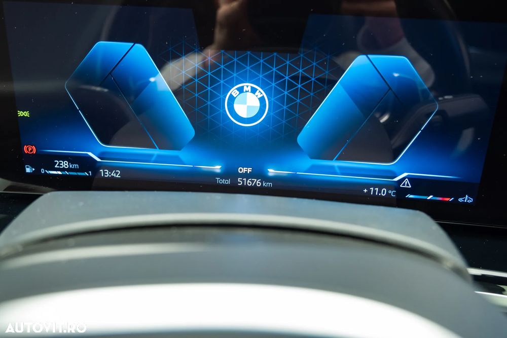 BMW X6 xDrive40i AT MHEV - 36