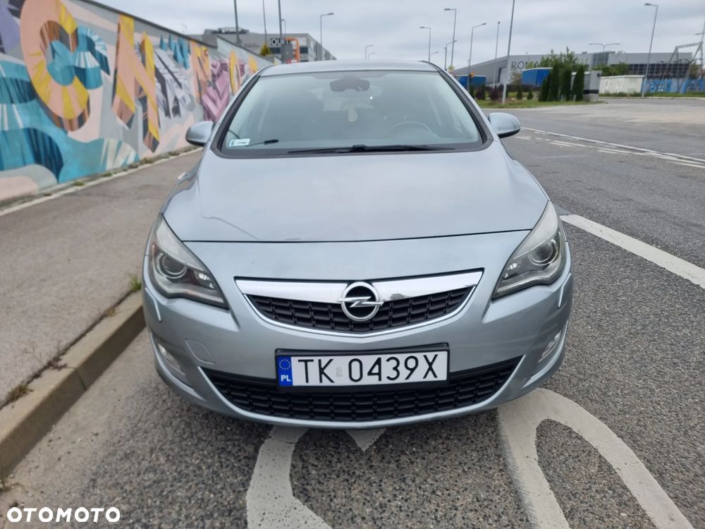 Opel Astra - 4