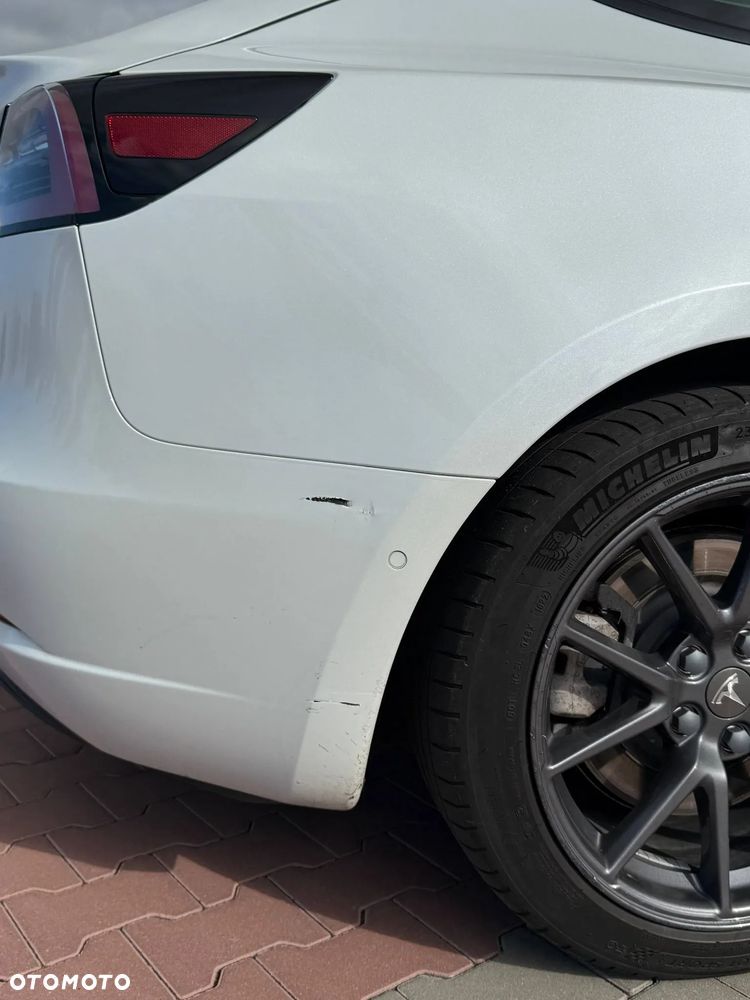 Tesla Model 3 Standard Reichweite Plus Hinterradantrieb - 21