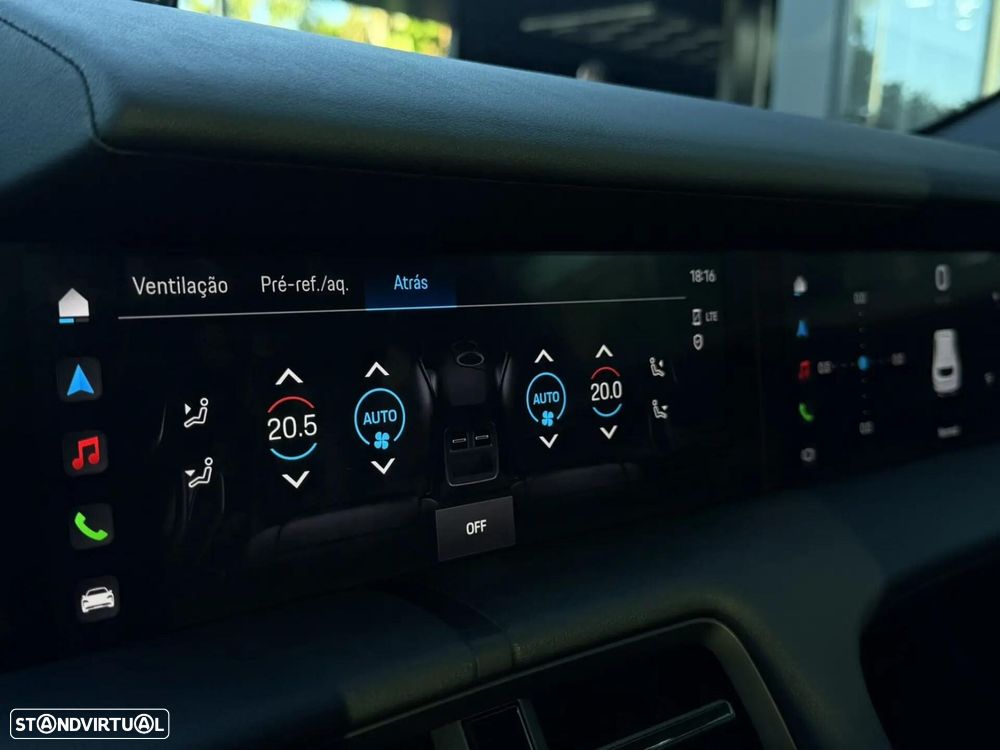 Porsche Taycan Sport Turismo Standard - 59