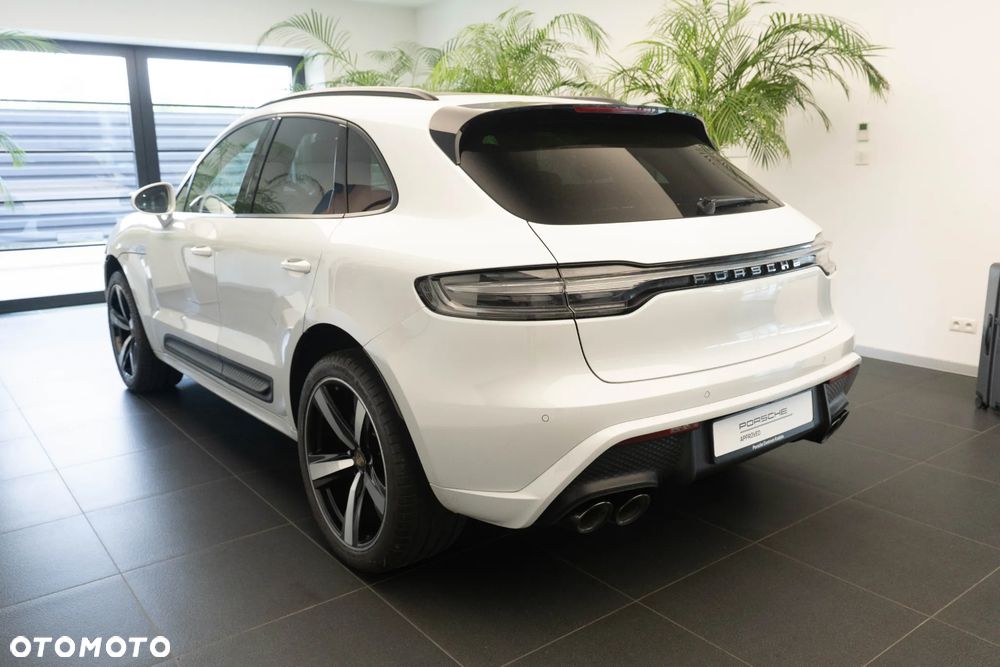 Porsche Macan Standard - 2