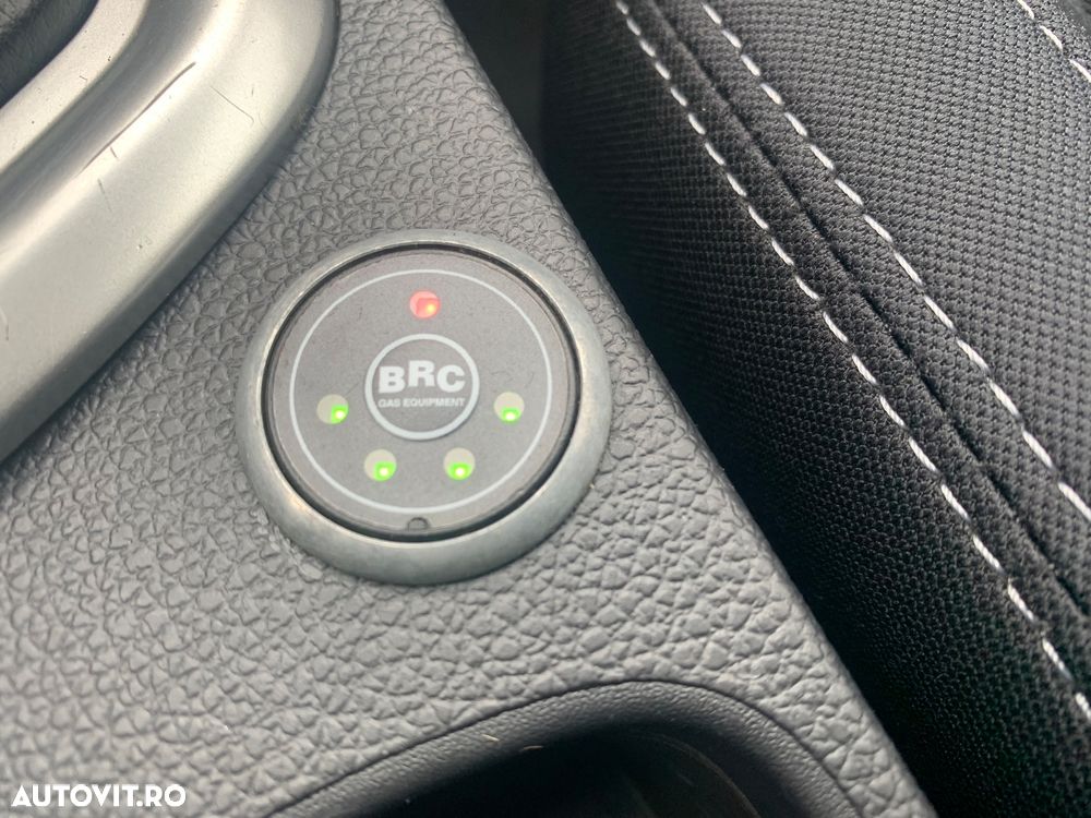 SsangYong Tivoli - 15