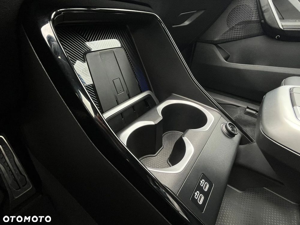 BMW iX1 xDrive30 - 21