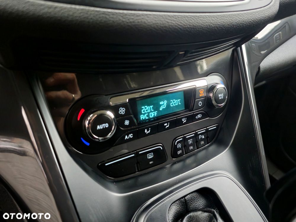 Ford Kuga 2.0 TDCi 4WD Titanium - 15