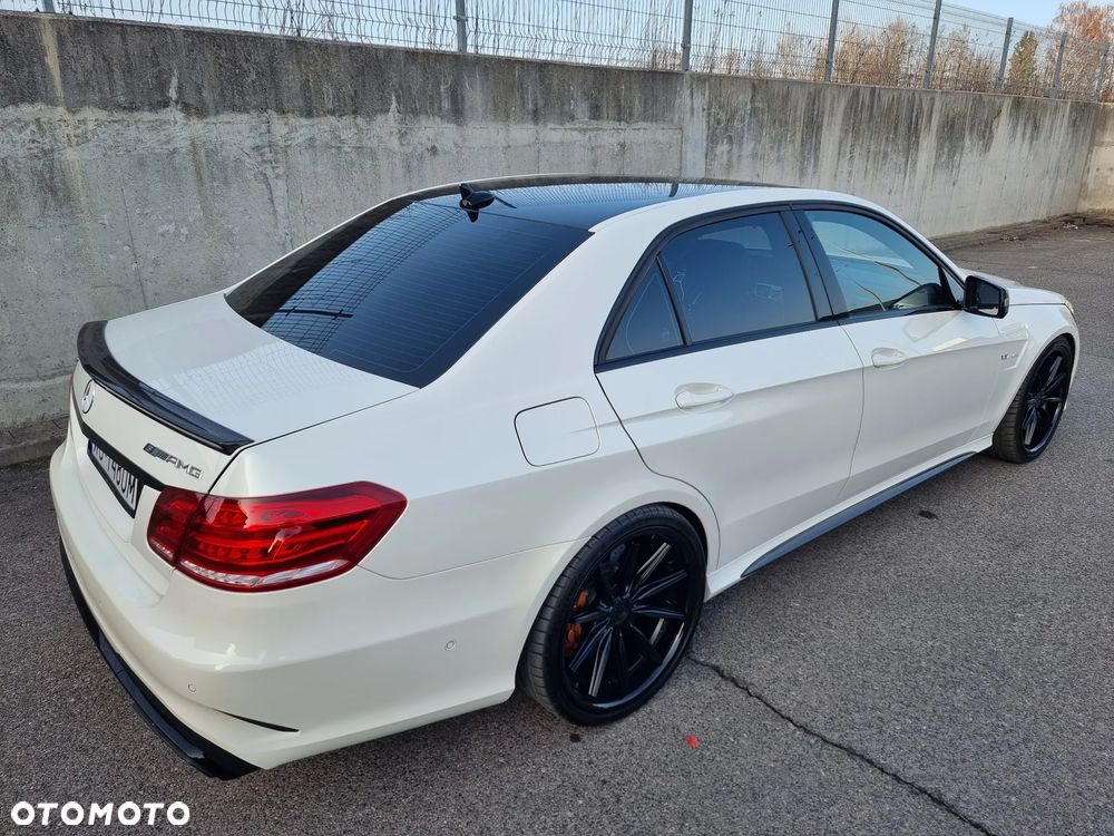 Mercedes-Benz Klasa E - 36