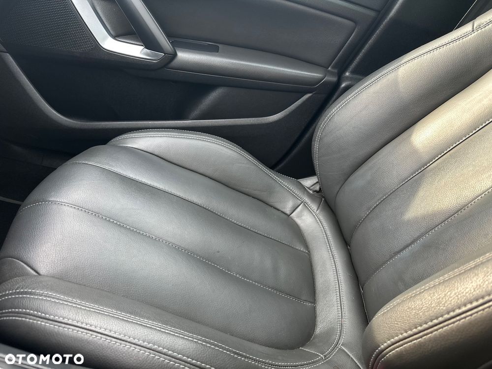 Peugeot 308 1.6 BlueHDi Allure S&S - 11