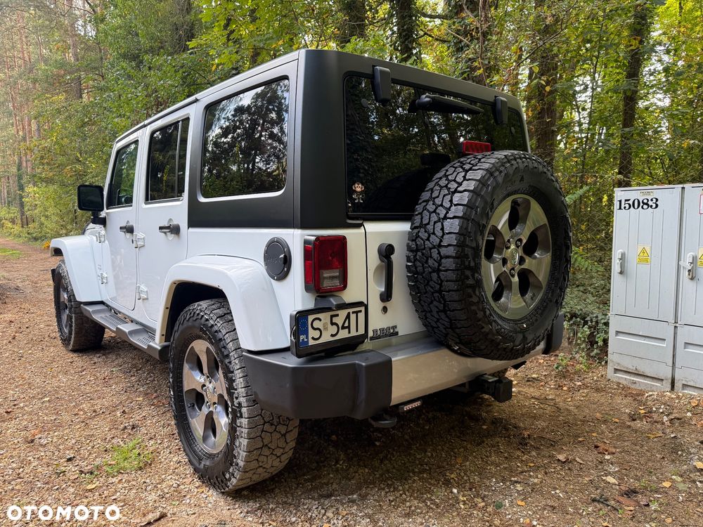 Jeep Wrangler 3.6 Unlim Sahara - 9