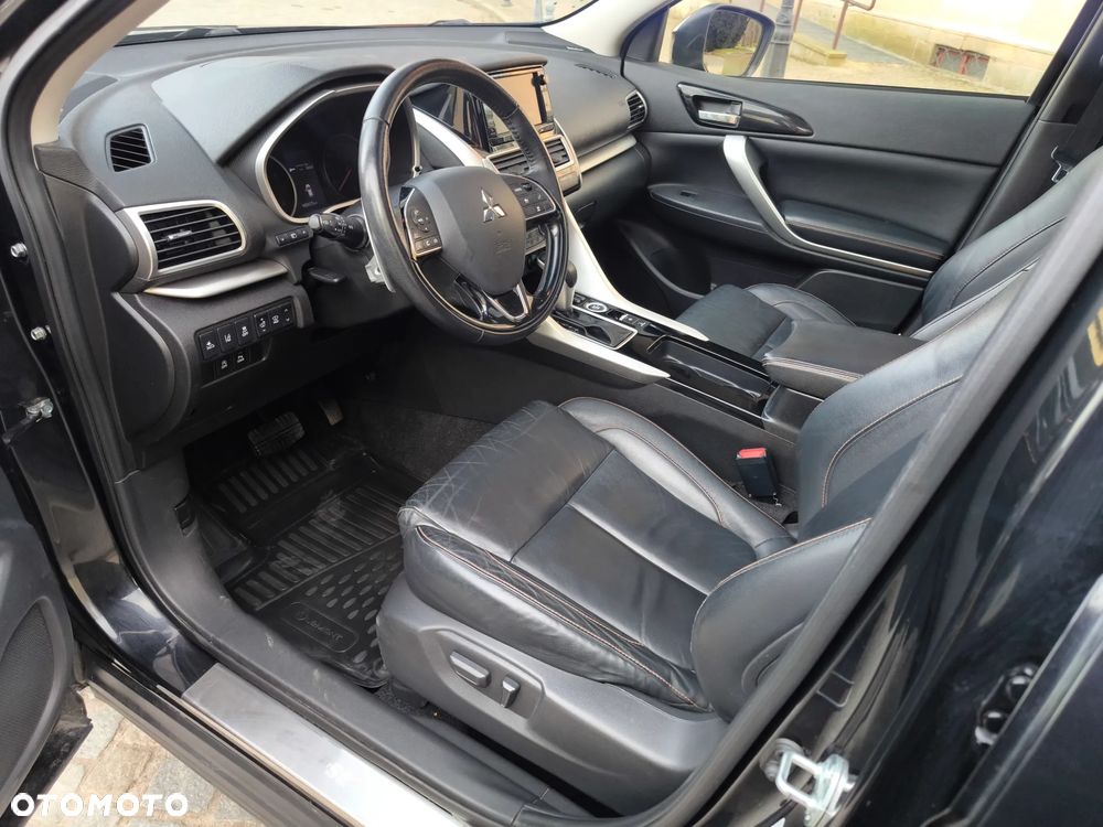 Mitsubishi Eclipse Cross 1.5 T-MIVEC 4WD CVT Diamant+ - 3