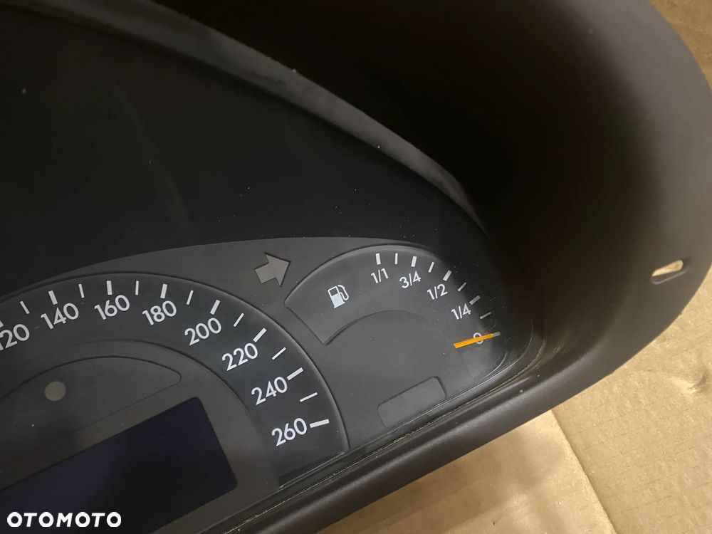 LICZNIK ZEGARY MERCEDES C W203 A2035403911 - 5