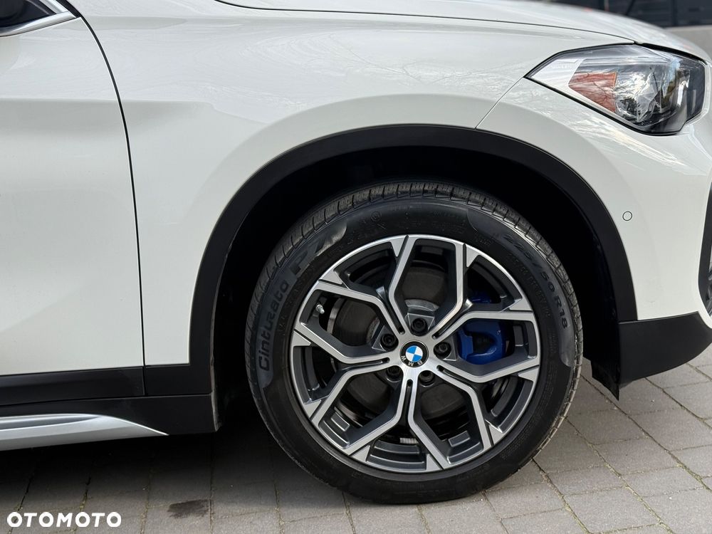 BMW X1 xDrive25i GPF xLine sport - 6