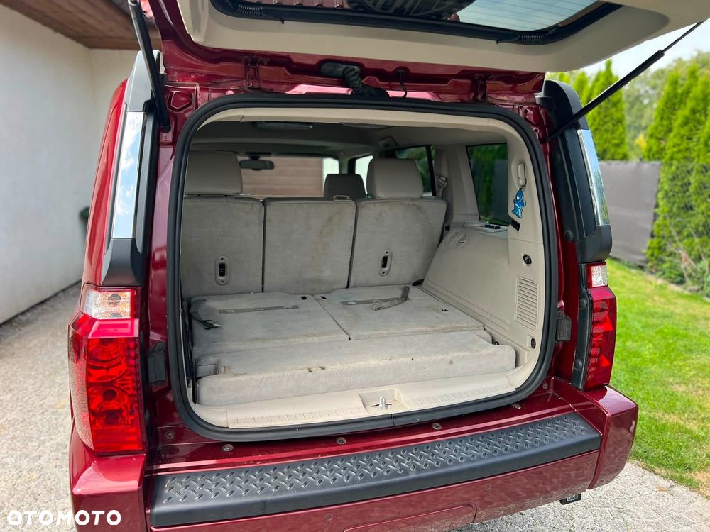 Jeep Commander 4.7 V8 - 12