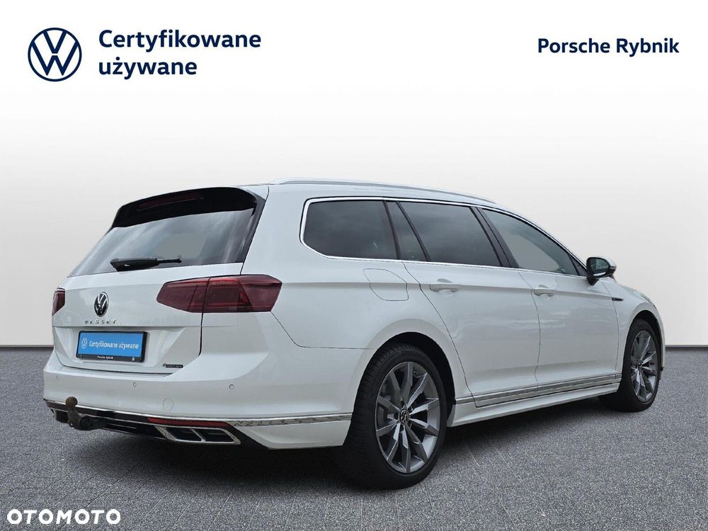 Volkswagen Passat Variant 2.0 TDI 4Mot Elegance DSG - 5