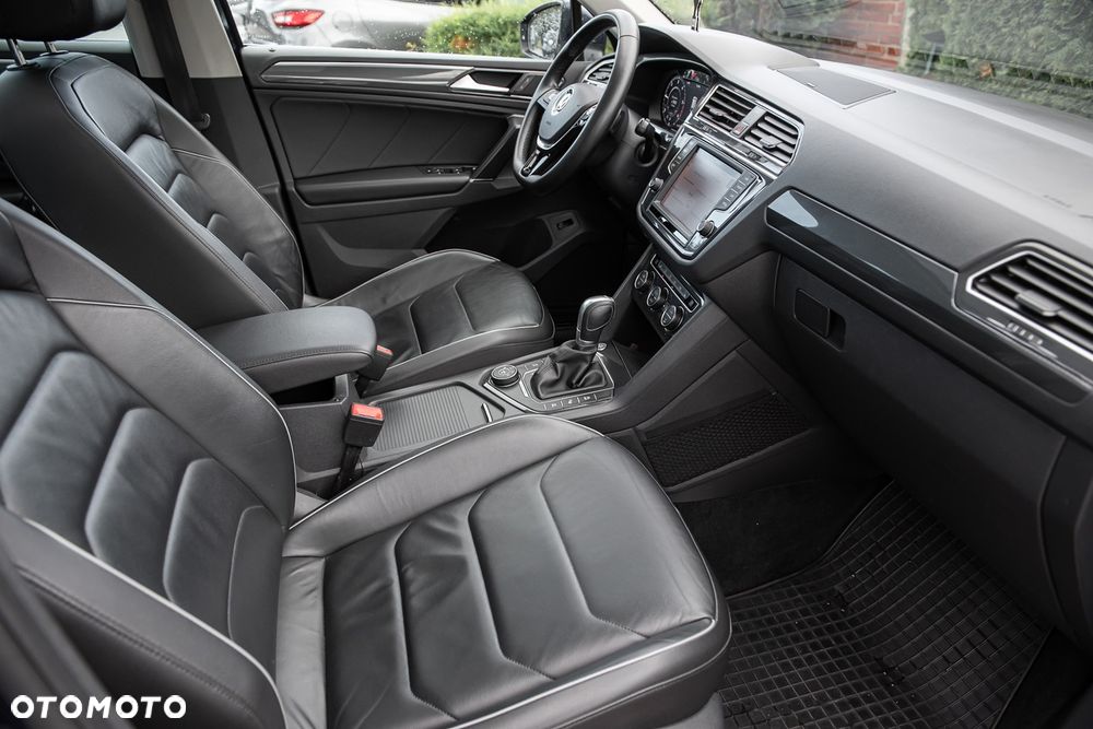 Volkswagen Tiguan 2.0 TDI SCR 4MOTION DSG Highline - 35