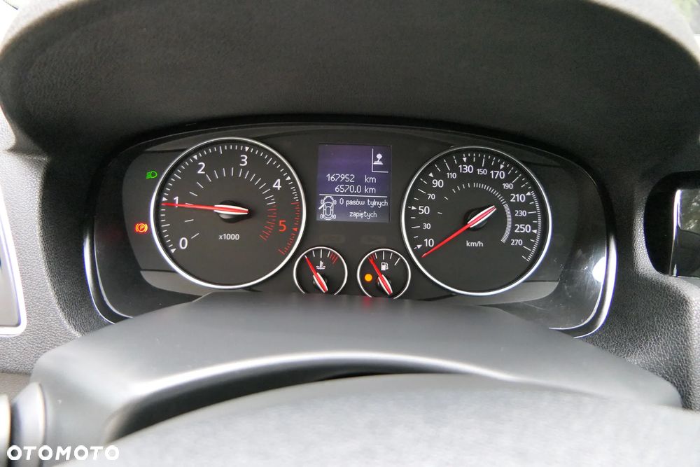 Renault Laguna dCi 150 FAP Bose - 27