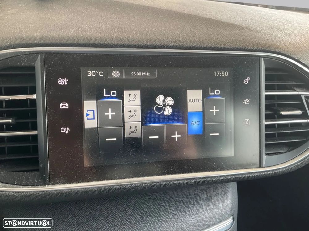Peugeot 308 - 5