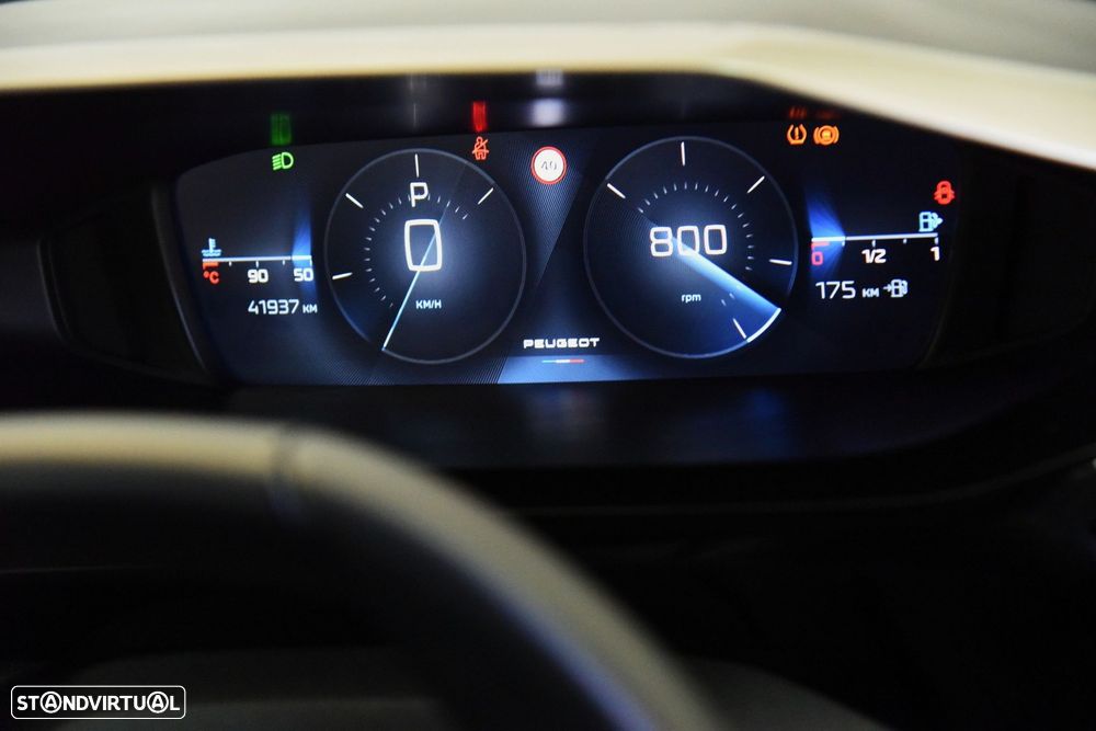 Peugeot 308 SW 1.2 PureTech Allure EAT8 - 19