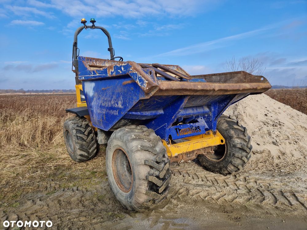 Thwaites Mach 590 - 5