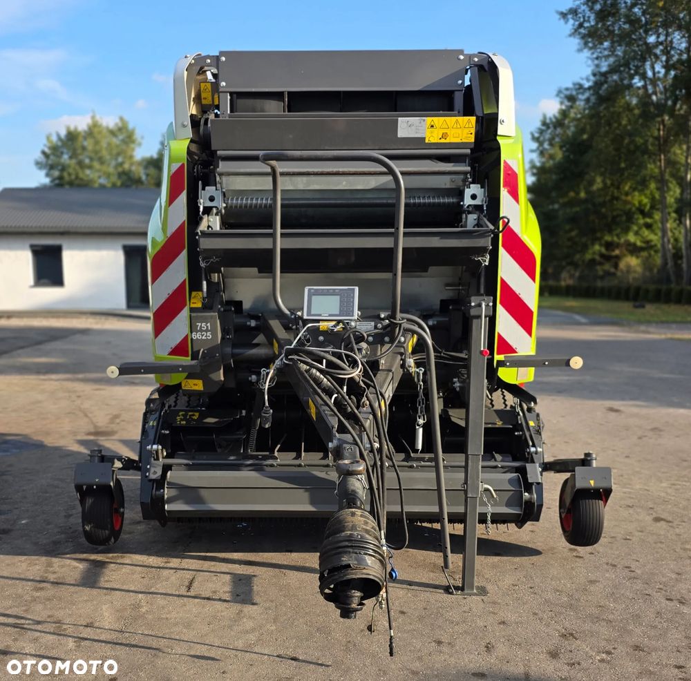 Claas Variant 460 RF - 3