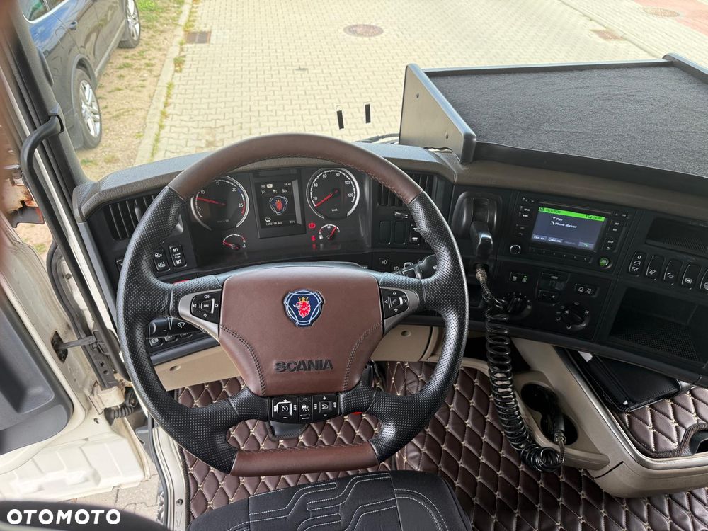 Scania R - 10