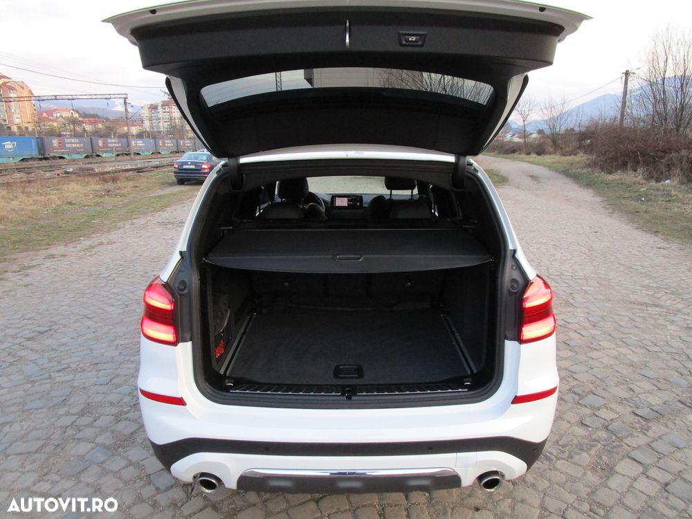 BMW X3 xDrive20d Aut. Luxury Line - 18