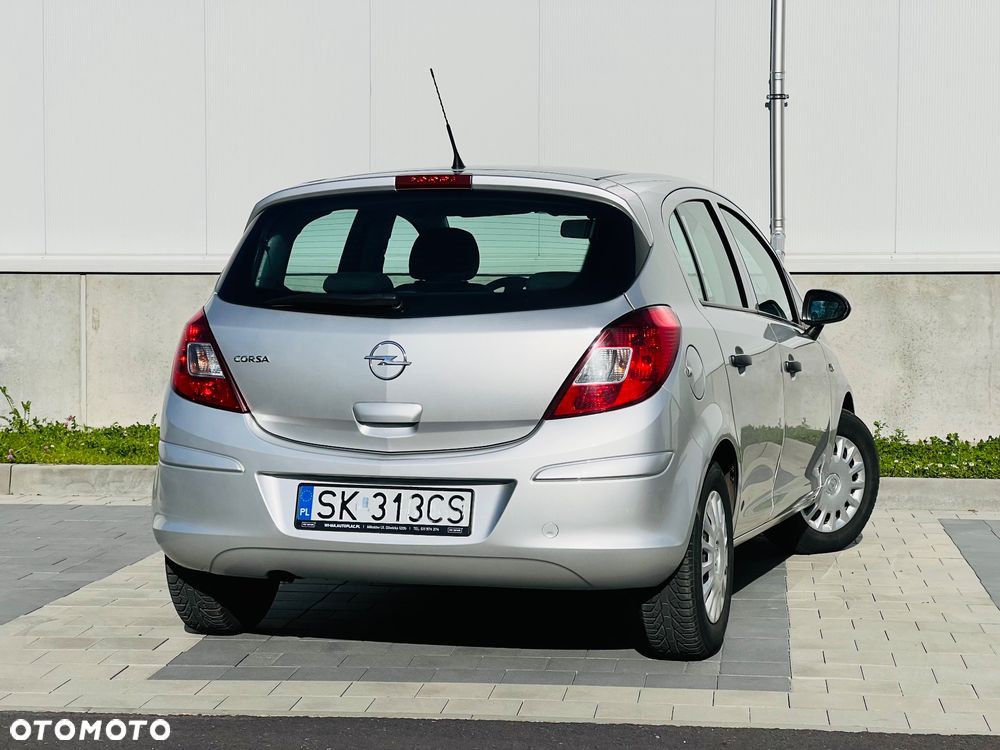 Opel Corsa 1.2 16V Essentia - 19