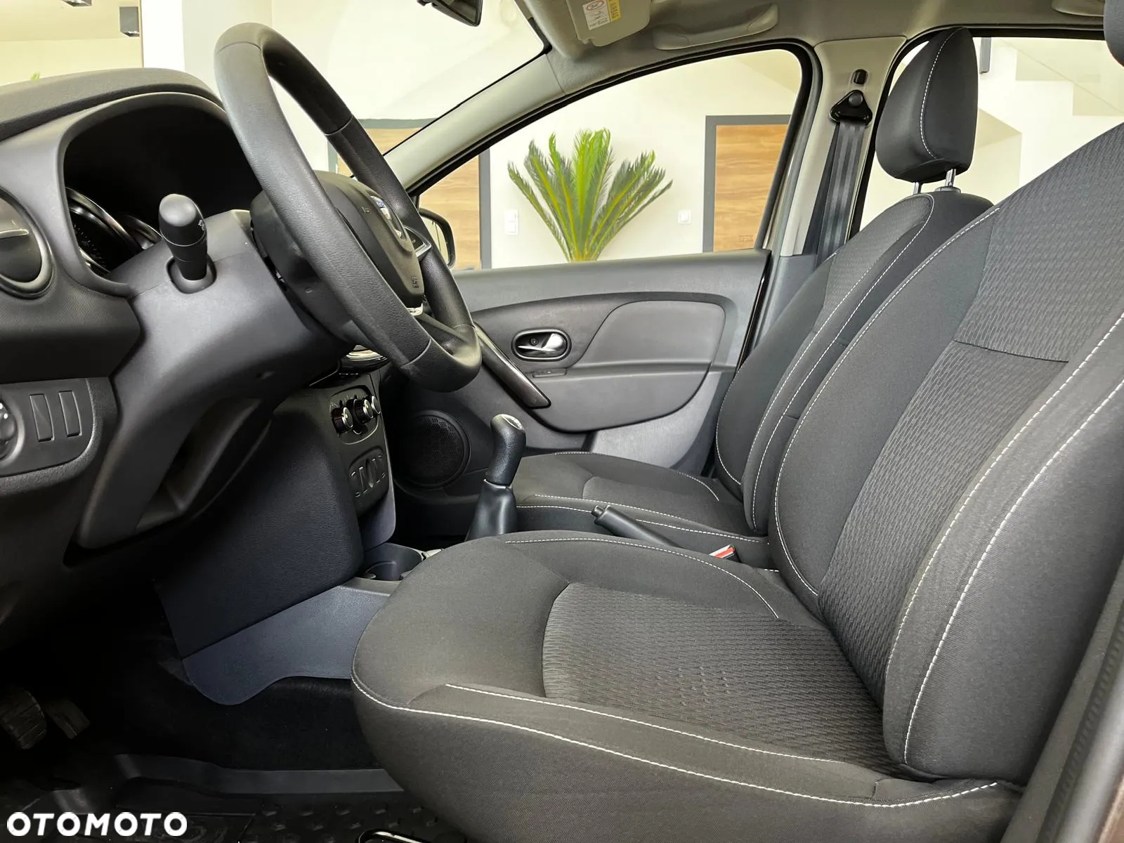 Dacia Logan MCV 1.0 SCe Laureate - 9