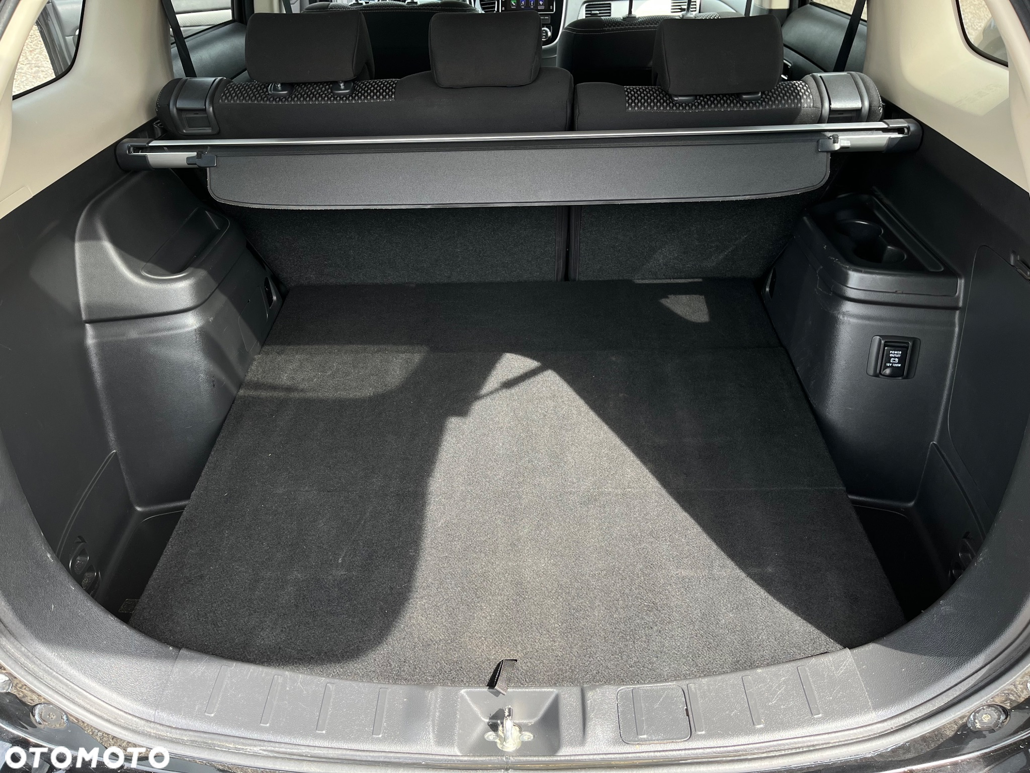 Mitsubishi Outlander 2.0 2WD CVT Edition+ - 25