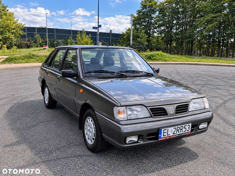 Polonez Caro - 1