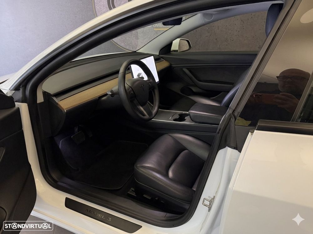 Tesla Model 3 Standard Range Plus RWD - 14