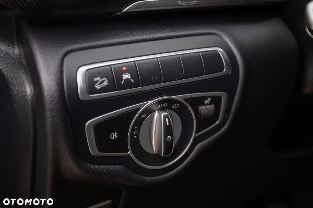 Mercedes-Benz Klasa V 250 (BlueTEC) d lang 4Matic 7G-TRONIC Edition - 25