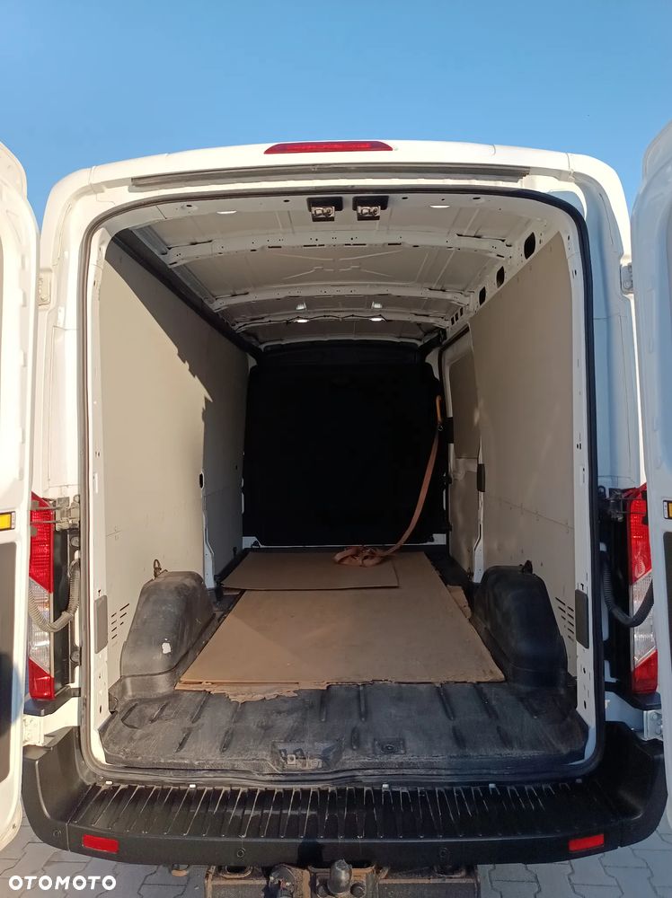 Ford Transit - 11
