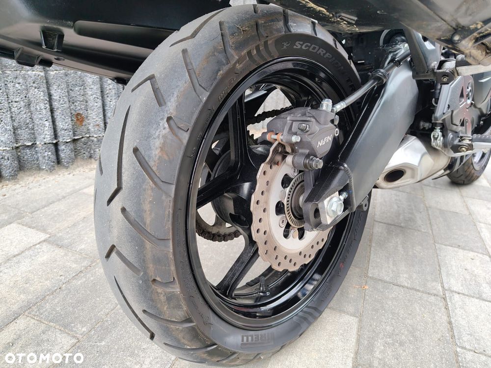 Kawasaki Versys 650 - 25