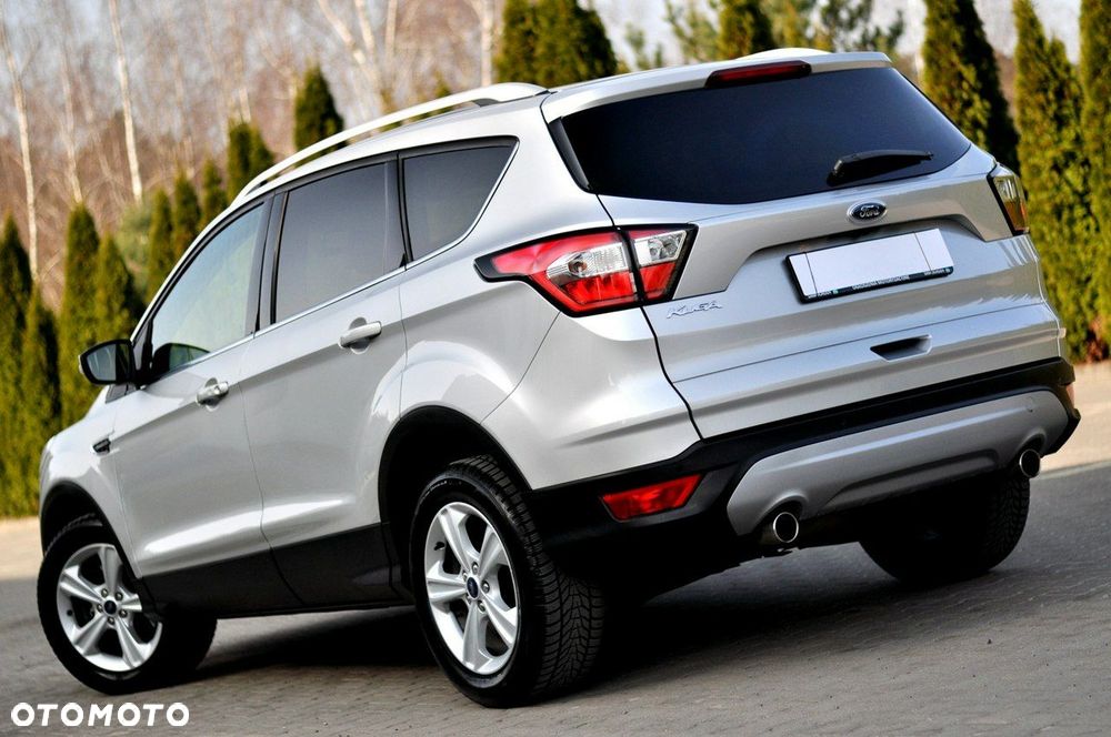 Ford Kuga 1.5 EcoBlue TITANIUM - 29