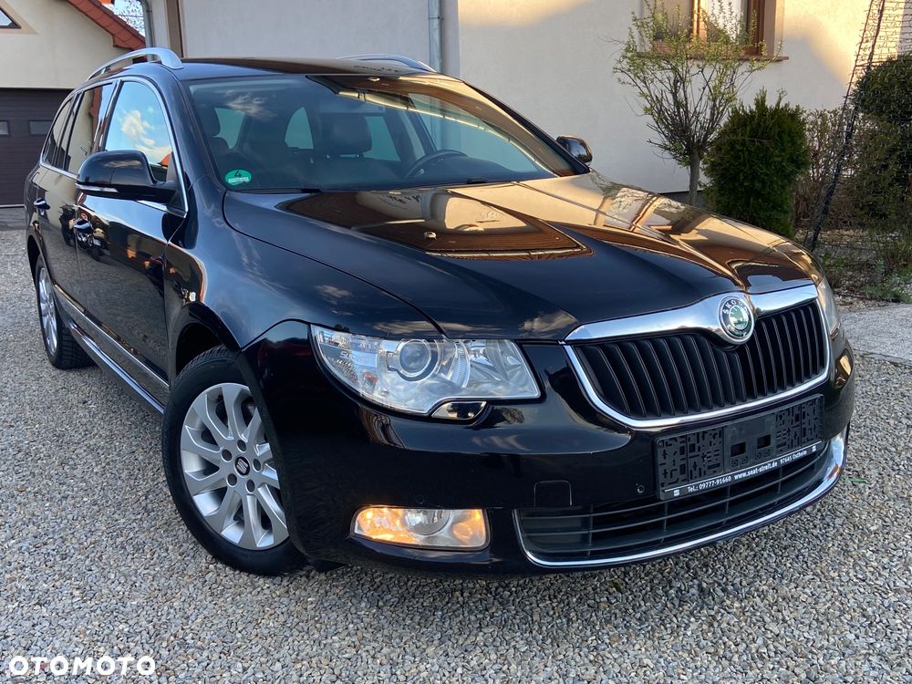 Skoda Superb 2.0 TDI DSG Exclusive - 1