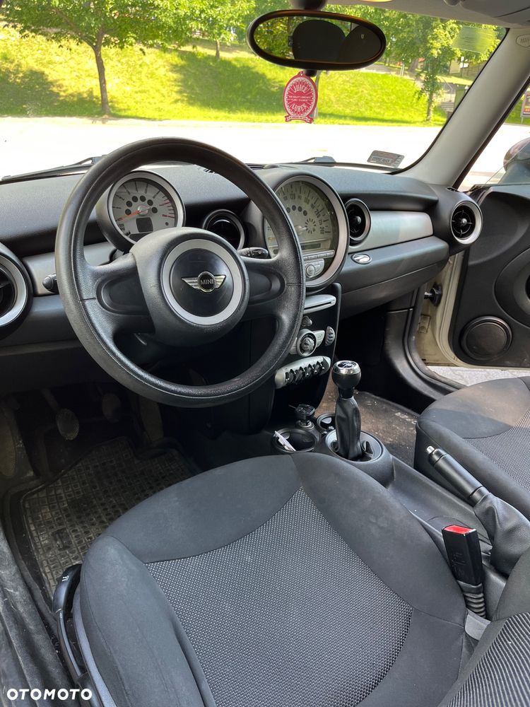 MINI ONE Standard - 9
